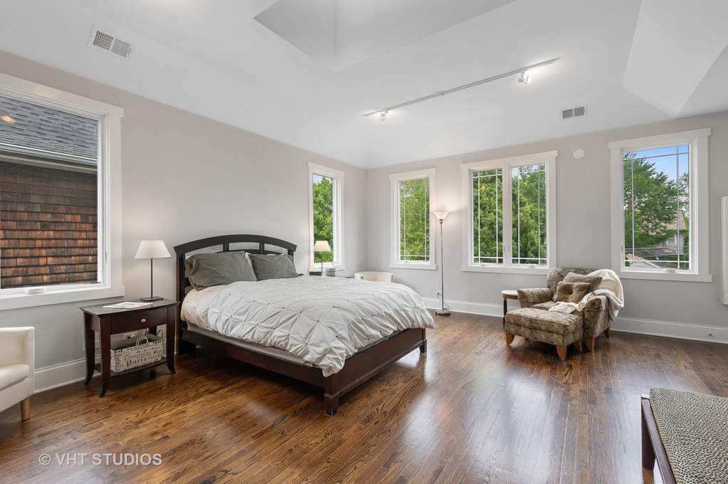 3839 N Kildare Avenue Chicago, Illinois 60641 - Image 34