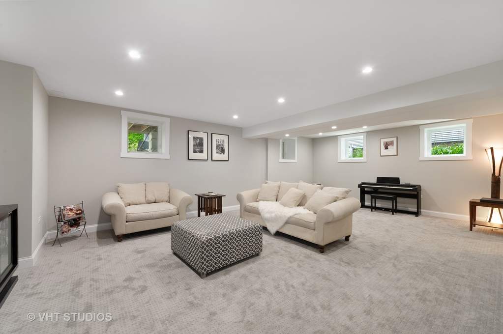 3839 N Kildare Avenue Chicago, Illinois 60641 - Image 48