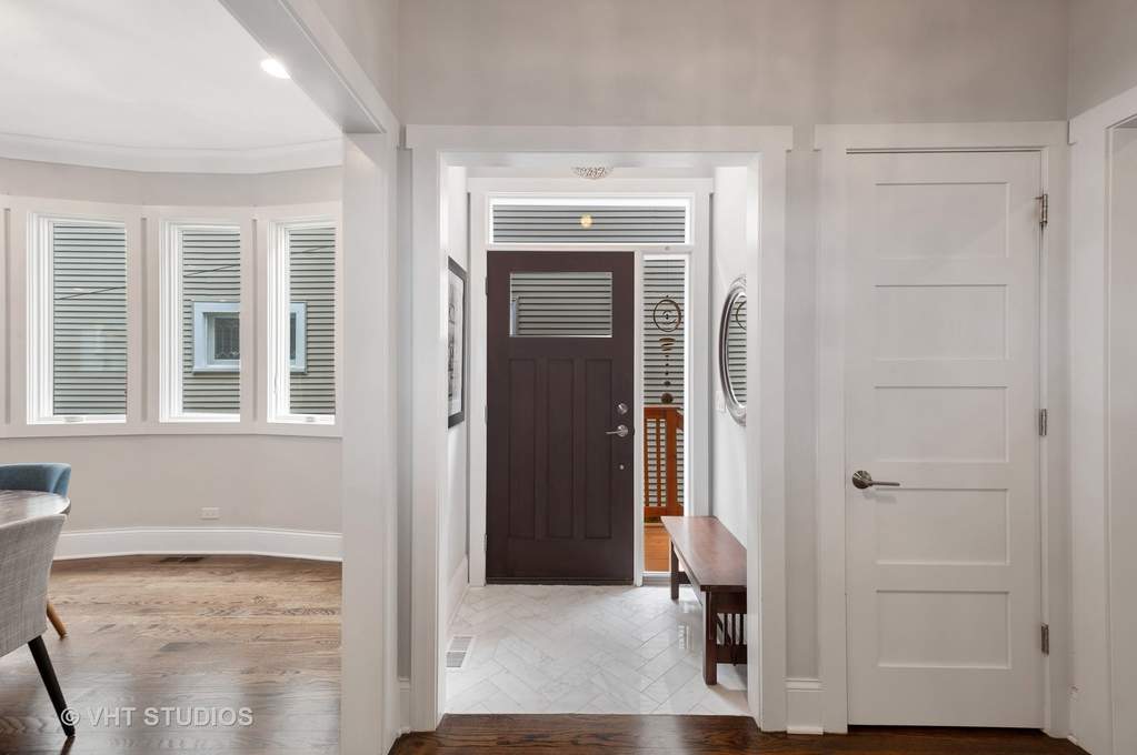 3839 N Kildare Avenue Chicago, Illinois 60641 - Image 6