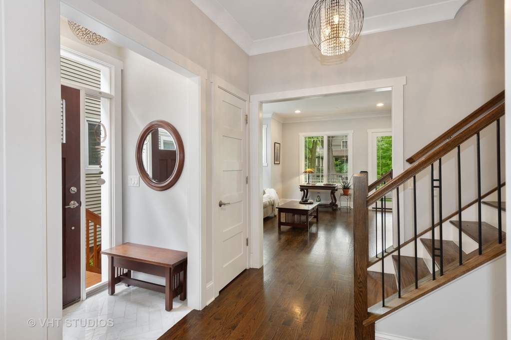 3839 N Kildare Avenue Chicago, Illinois 60641 - Image 7