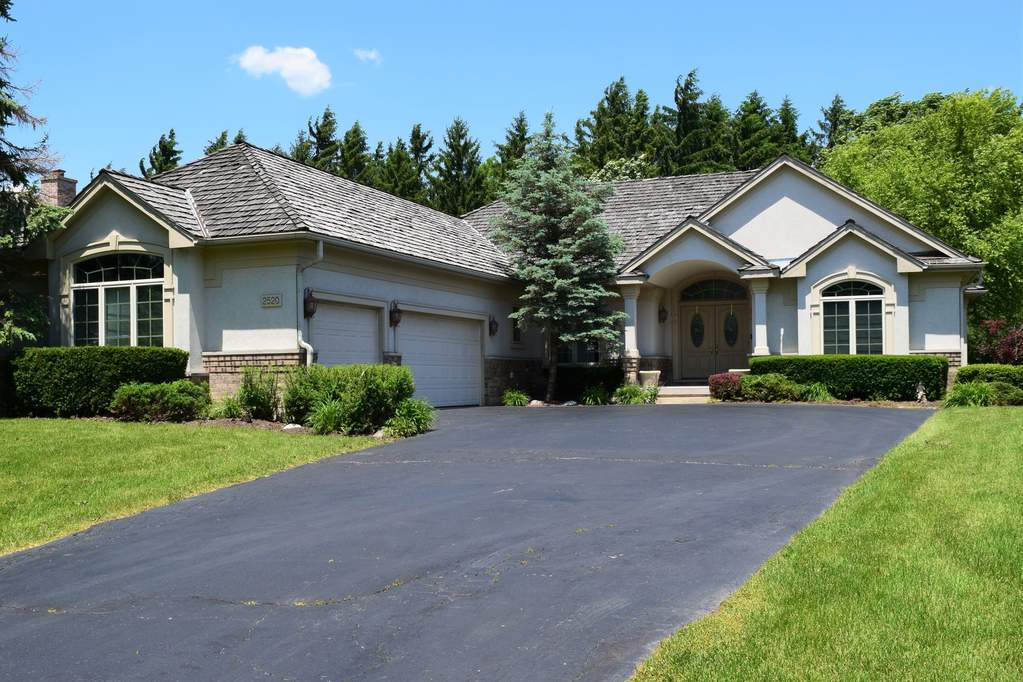 2520 Emerald Lane Lindenhurst, Illinois 60046 - Image 1