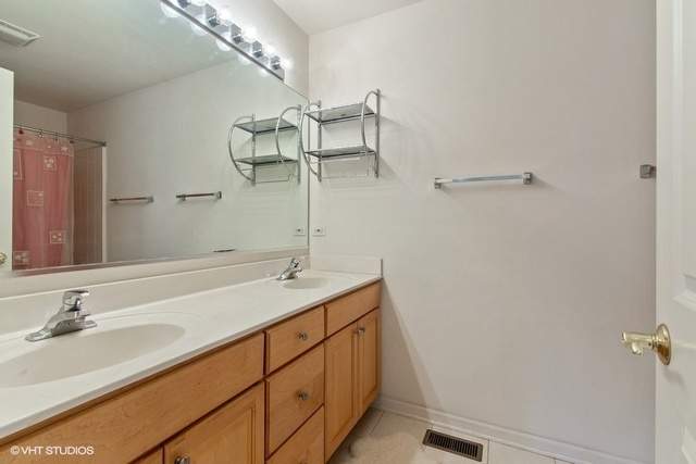 6 River Oaks Circle West Buffalo Grove, Illinois 60089 - Image 32