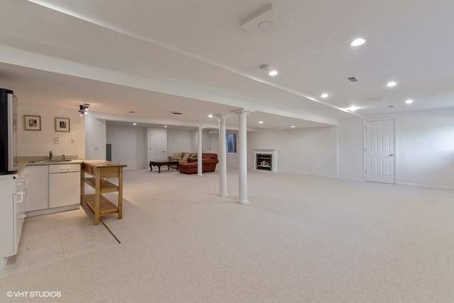 6 River Oaks Circle West Buffalo Grove, Illinois 60089 - Image 35