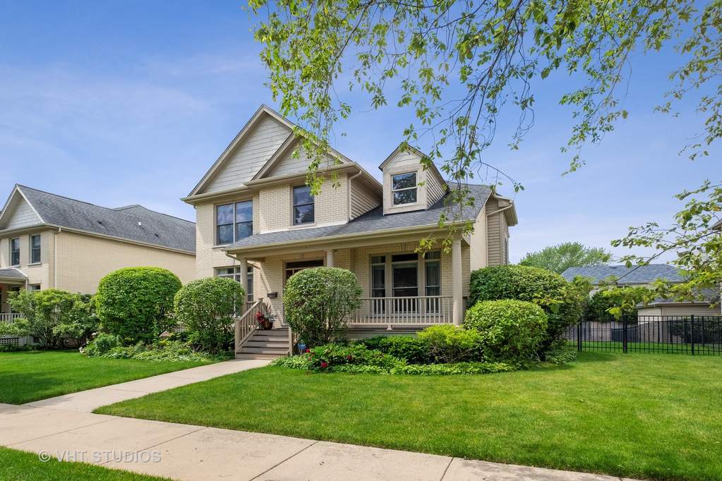 944 Leonard Wood West Highwood, Illinois 60040 - Image 1