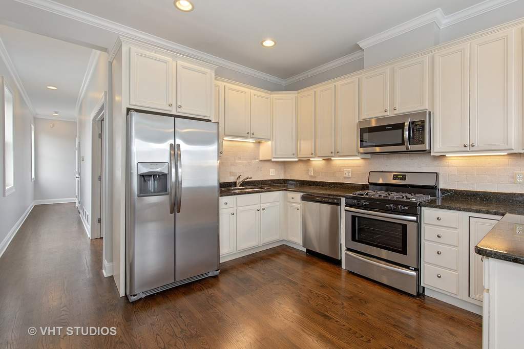 1448 W Belmont Avenue #3 Chicago, Illinois 60657 - Image 5