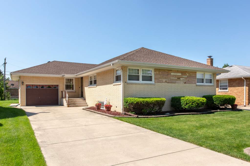 7939 W Summerdale Avenue Norwood Park Township, IL 60656 MLS