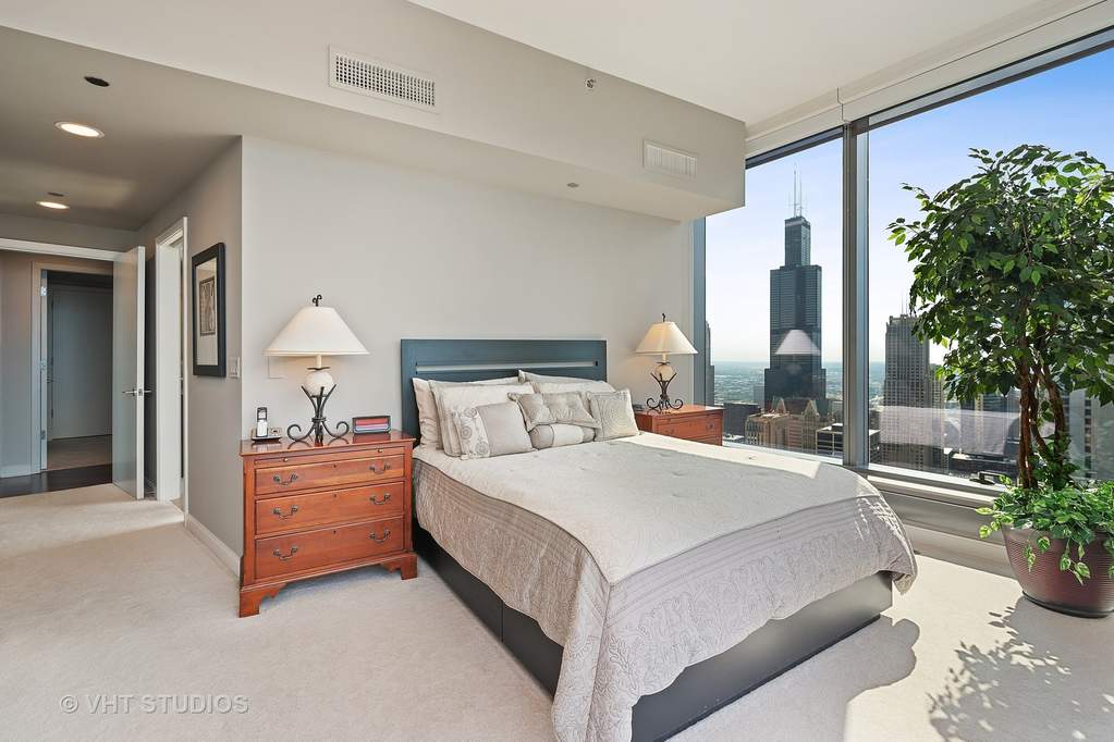 60 E Monroe Street #6804 Chicago, Illinois 60603 - Image 15