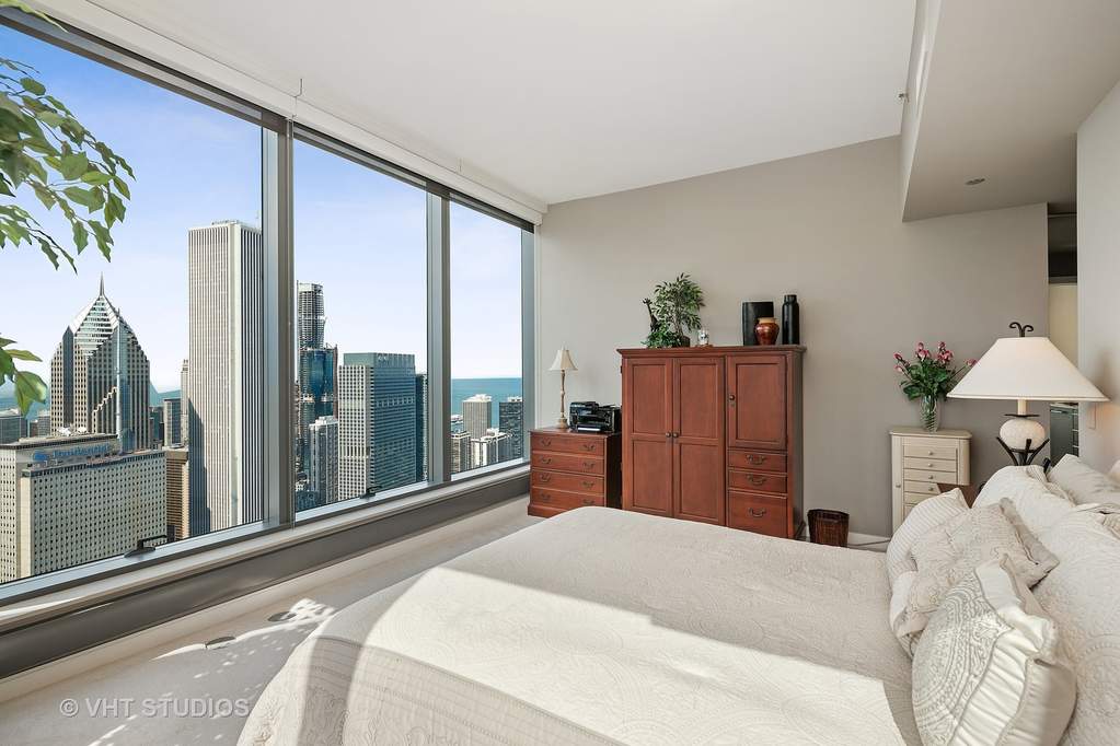60 E Monroe Street #6804 Chicago, Illinois 60603 - Image 16