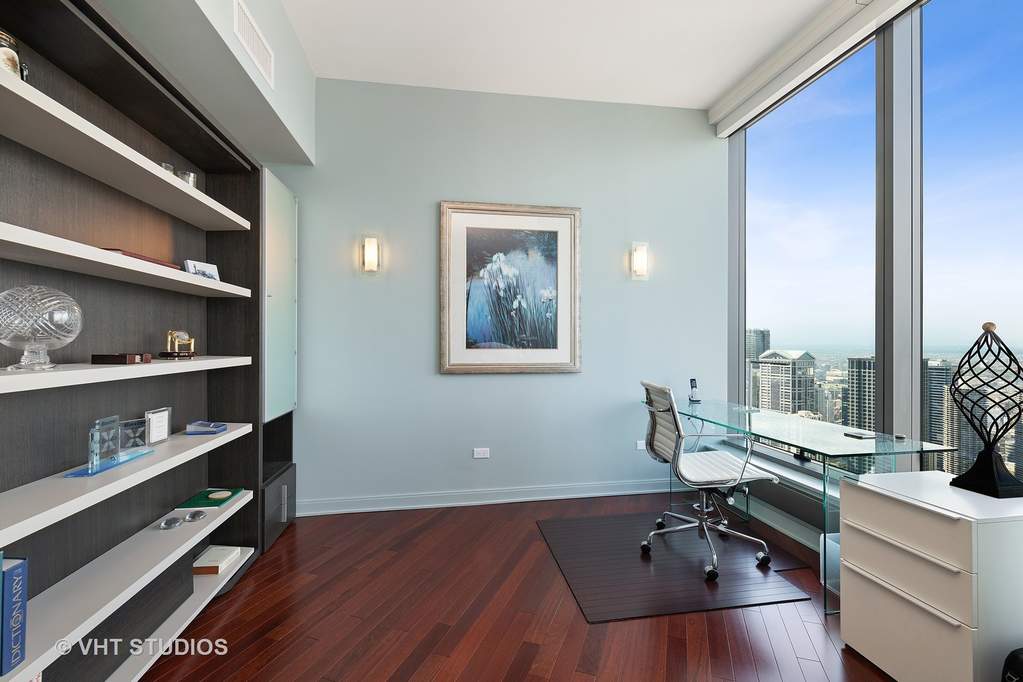 60 E Monroe Street #6804 Chicago, Illinois 60603 - Image 22