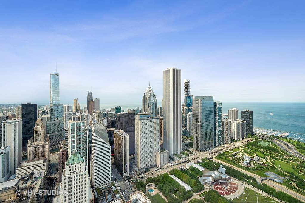 60 E Monroe Street #6804 Chicago, Illinois 60603 - Image 32