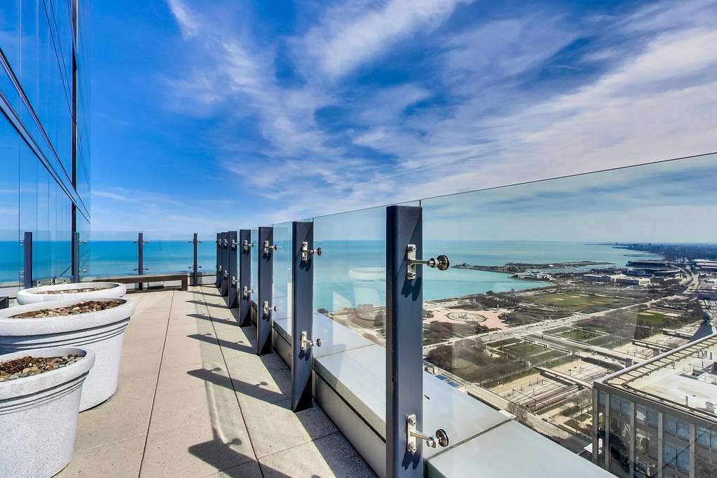 60 E Monroe Street #6804 Chicago, Illinois 60603 - Image 36