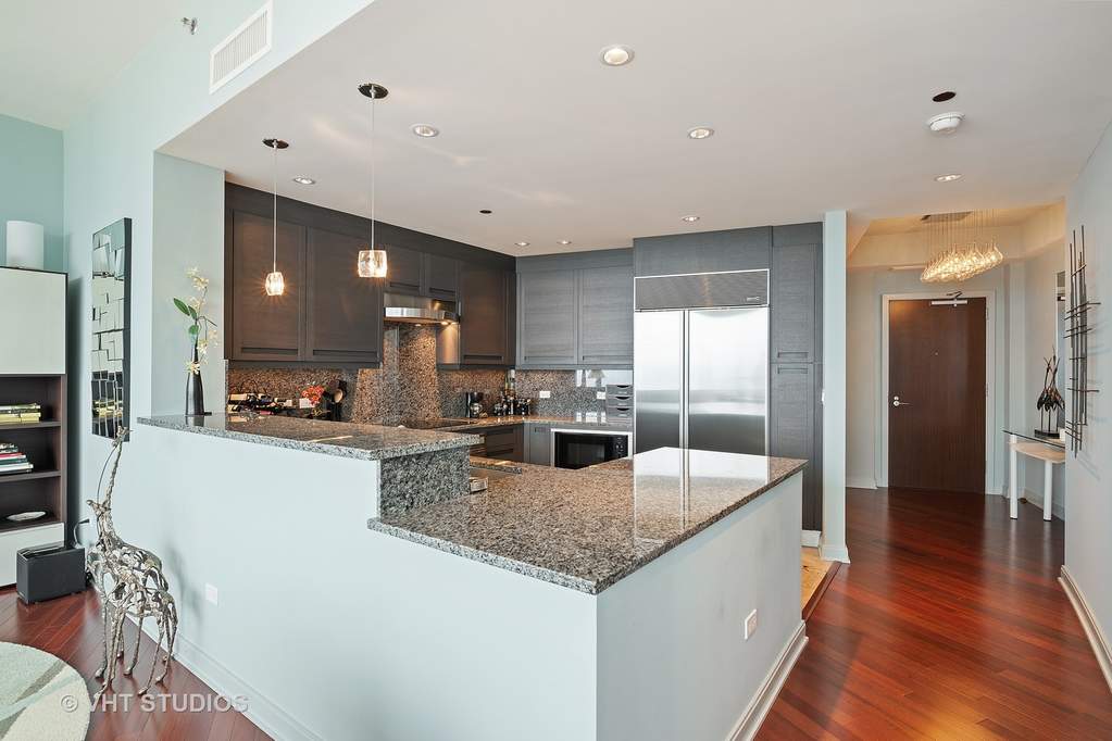 60 E Monroe Street #6804 Chicago, Illinois 60603 - Image 9