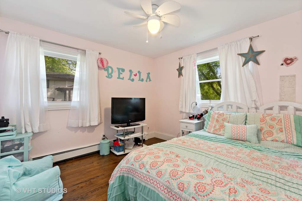 1872 Robert Court Aurora, Illinois 60506 - Image 12