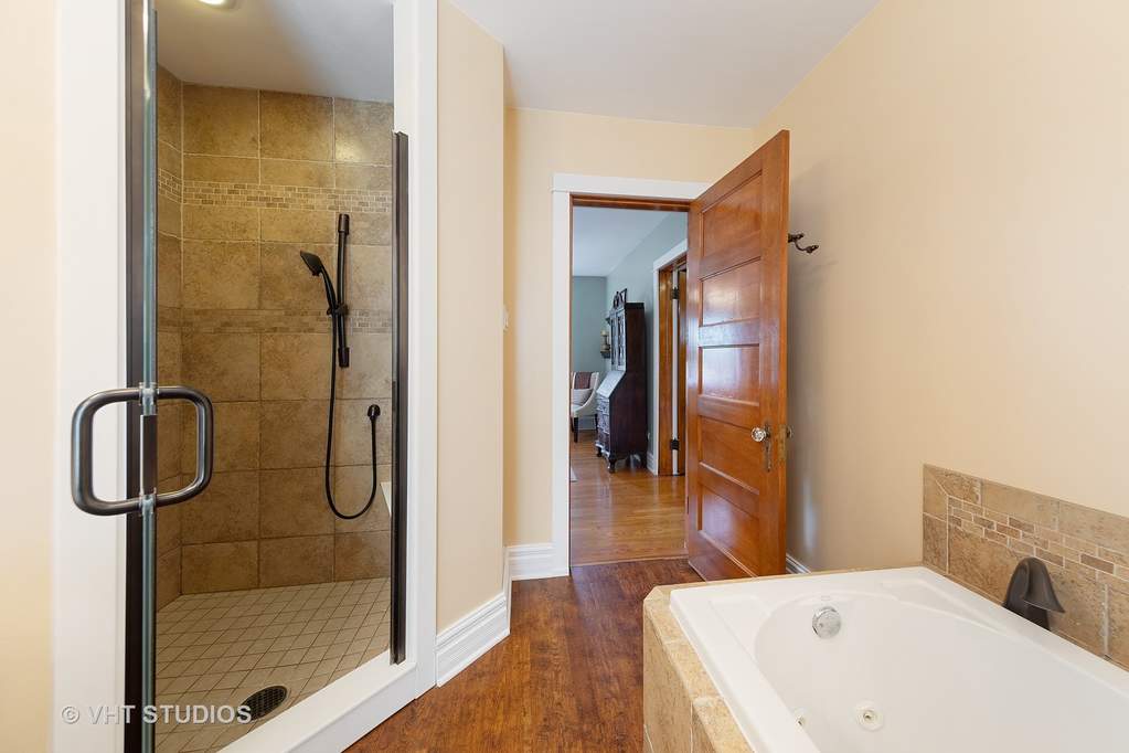 126 N Waiola Avenue La Grange, Illinois 60525 - Image 19
