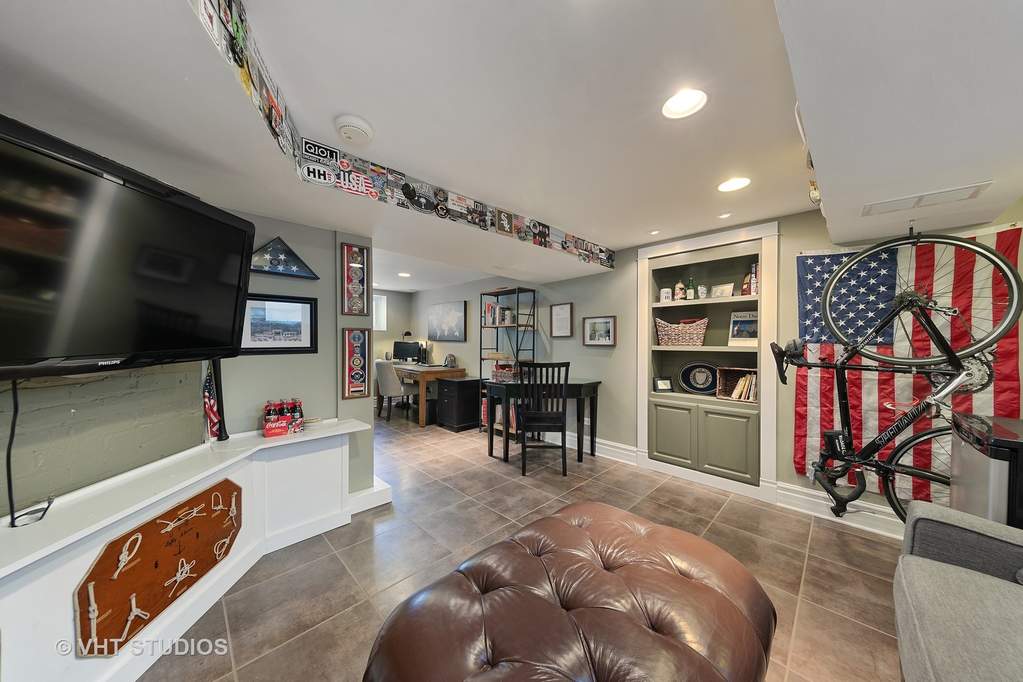 126 N Waiola Avenue La Grange, Illinois 60525 - Image 30