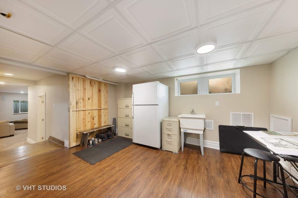 126 N Waiola Avenue La Grange, Illinois 60525 - Image 32