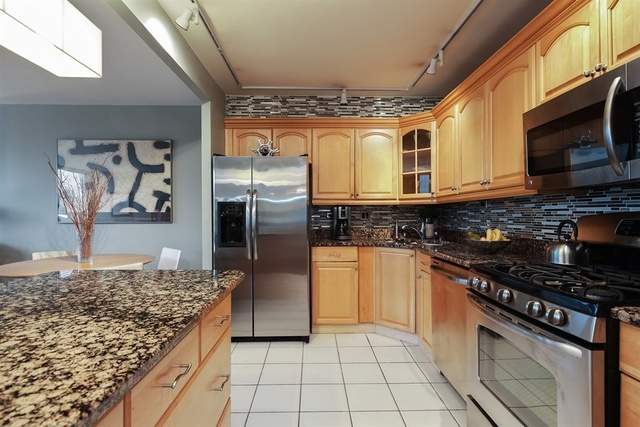 2800 N Lake Shore Drive #312 Chicago, Illinois 60657 - Image 5