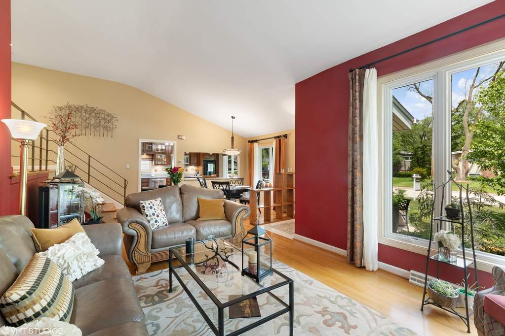 305 Chipili Drive Northbrook, Illinois 60062 - Image 11