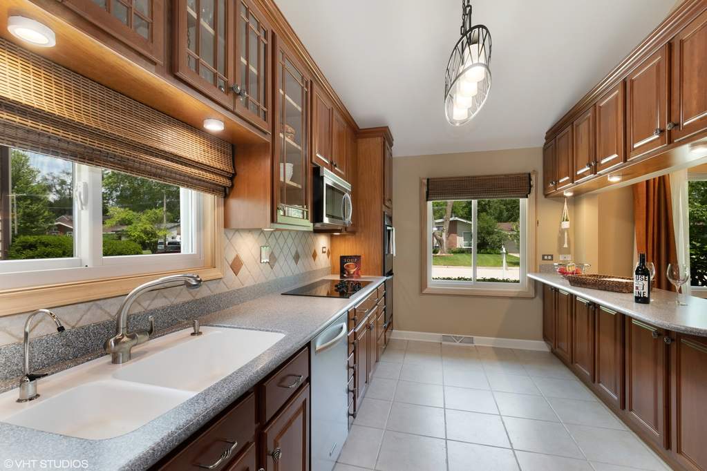 305 Chipili Drive Northbrook, Illinois 60062 - Image 14