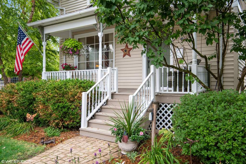 718 N Vail Avenue Arlington Heights, Illinois 60004 - Image 3