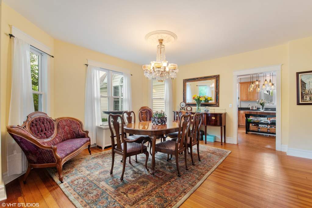 718 N Vail Avenue Arlington Heights, Illinois 60004 - Image 7