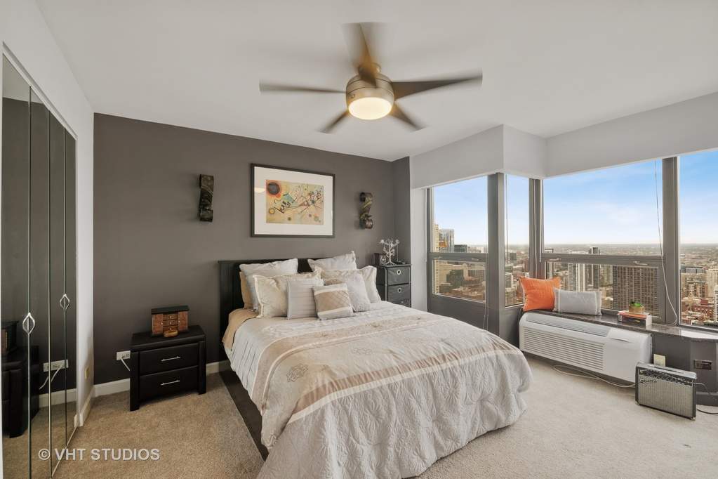30 E Huron Street #5506 Chicago, Illinois 60611 - Image 11