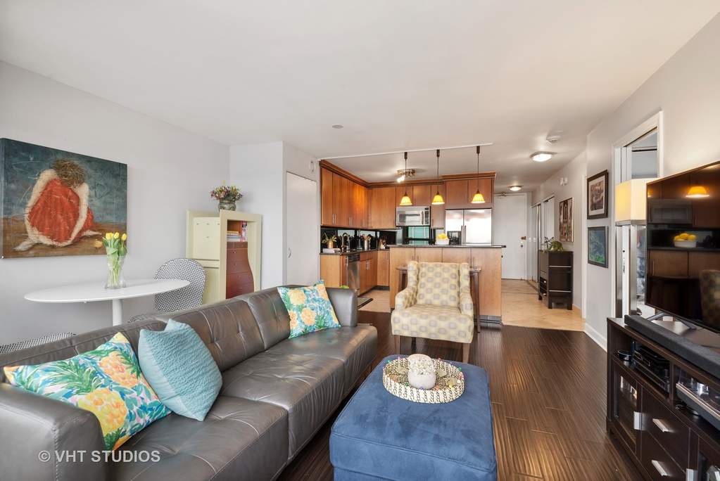 30 E Huron Street #5506 Chicago, Illinois 60611 - Image 7