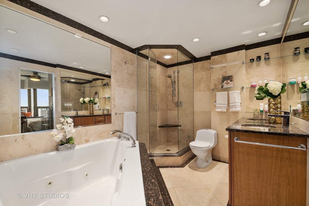 30 E Huron Street #5506 Chicago, Illinois 60611 - Image 8