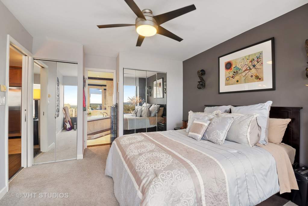 30 E Huron Street #5506 Chicago, Illinois 60611 - Image 9