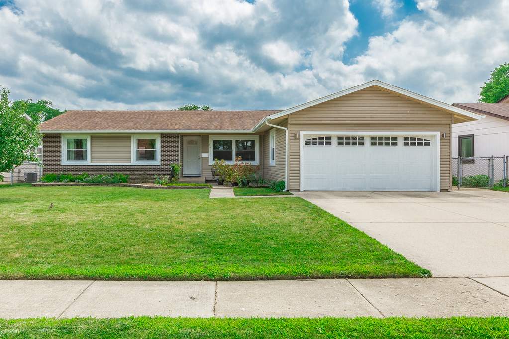 51 Clearmont Drive Elk Grove Village, Illinois 60007 - Image 1