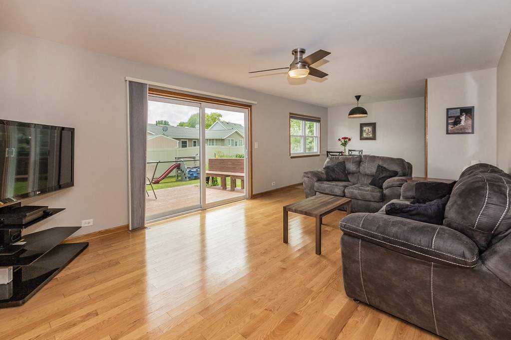 51 Clearmont Drive Elk Grove Village, Illinois 60007 - Image 15