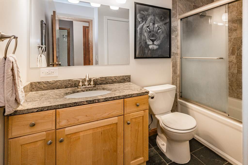 51 Clearmont Drive Elk Grove Village, Illinois 60007 - Image 21