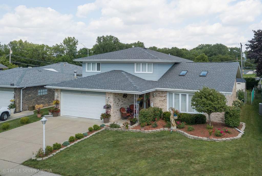 10943 Circle Drive Palos Hills, Illinois 60465 - Image 1