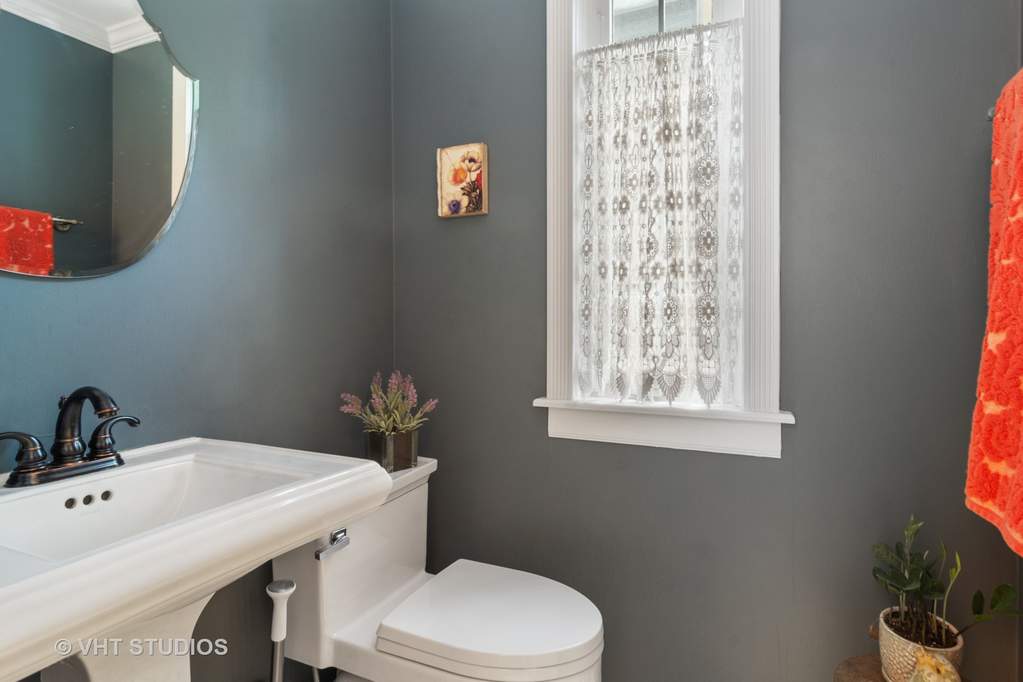 222 S Albert Street Mount Prospect, Illinois 60056 - Image 18