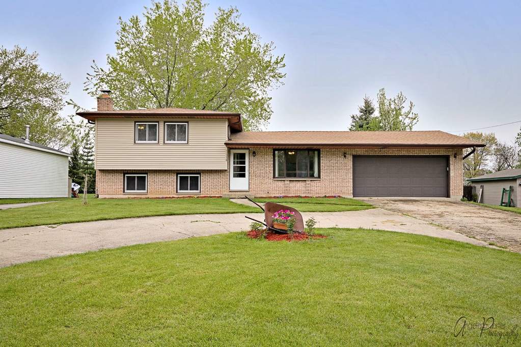 11338 W Carnahan Avenue Beach Park, Illinois 60099 - Image 1