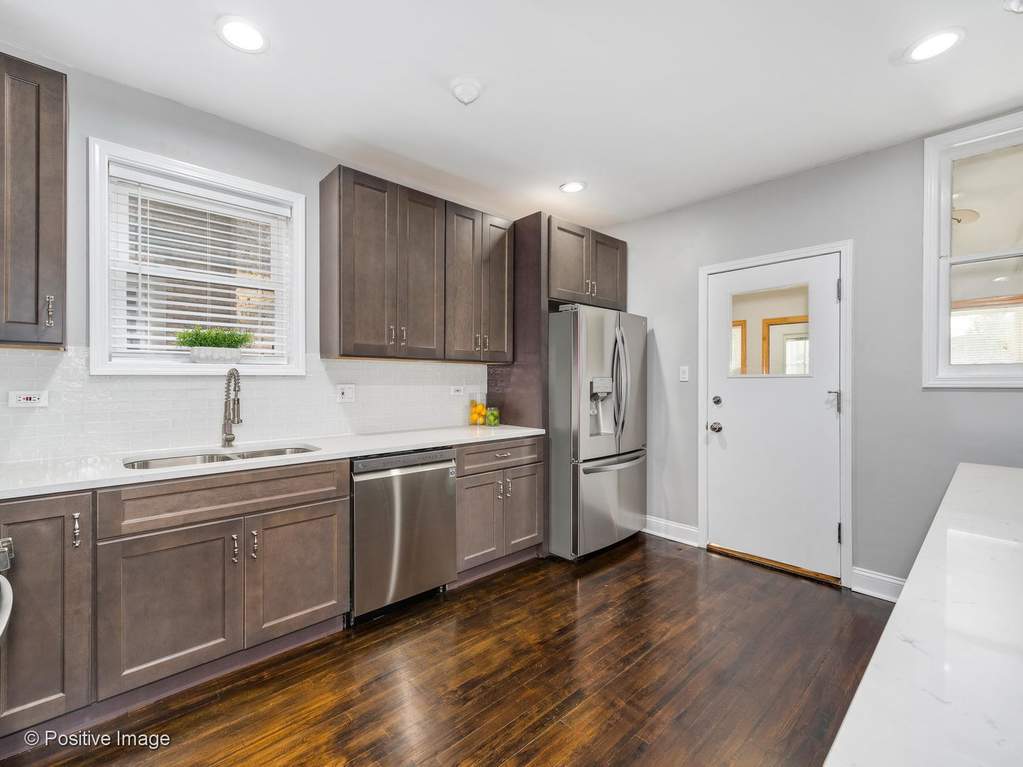 4038 N Marmora Avenue Chicago, Illinois 60634 - Image 13