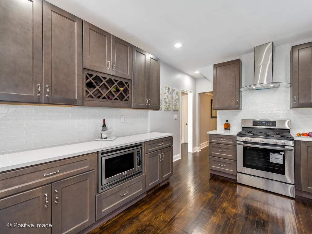 4038 N Marmora Avenue Chicago, Illinois 60634 - Image 16