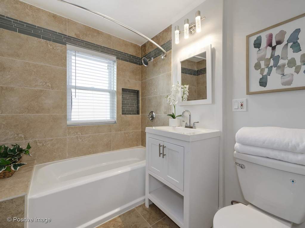 4038 N Marmora Avenue Chicago, Illinois 60634 - Image 19
