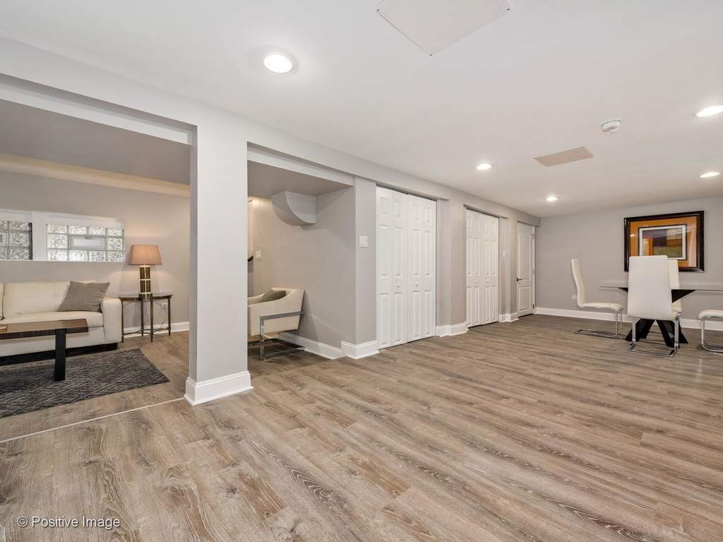 4038 N Marmora Avenue Chicago, Illinois 60634 - Image 28