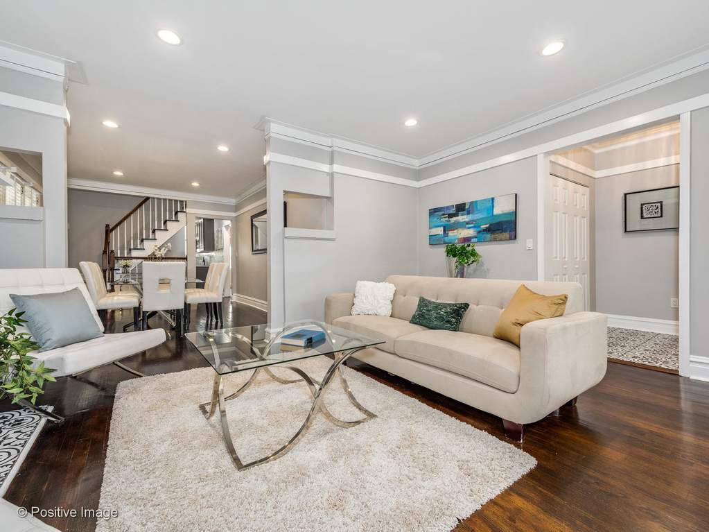 4038 N Marmora Avenue Chicago, Illinois 60634 - Image 6