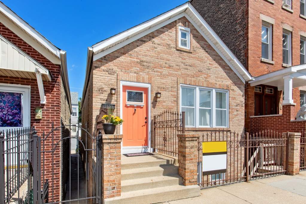 2108 W 19th Street Chicago, Illinois 60608 - Image 1
