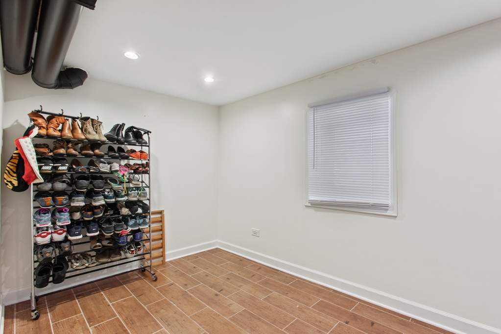 2108 W 19th Street Chicago, Illinois 60608 - Image 10