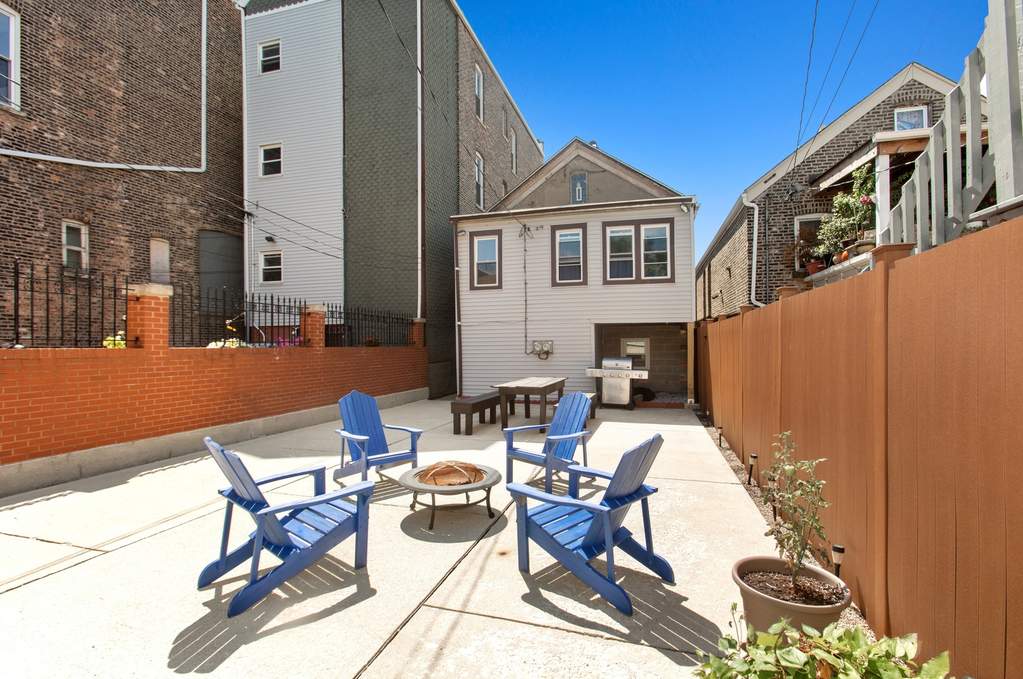 2108 W 19th Street Chicago, Illinois 60608 - Image 19