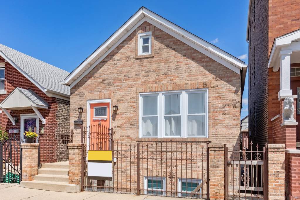 2108 W 19th Street Chicago, Illinois 60608 - Image 2