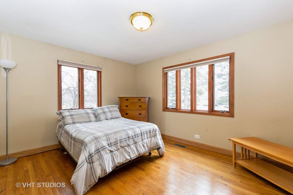 5701 Linden Avenue La Grange Highlands, Illinois 60525 - Image 11