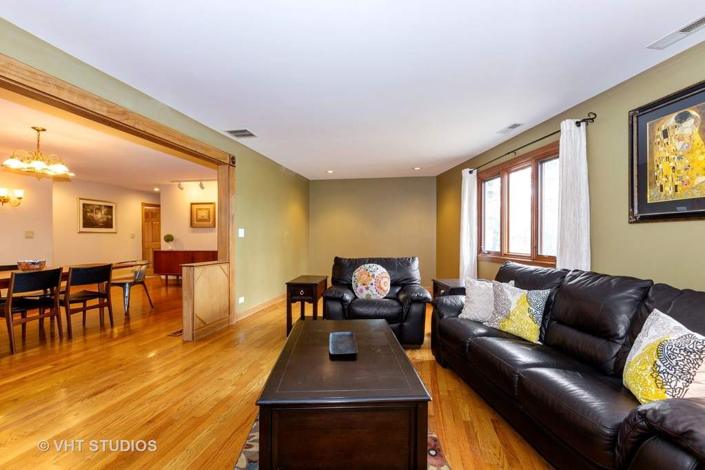 5701 Linden Avenue La Grange Highlands, Illinois 60525 - Image 6
