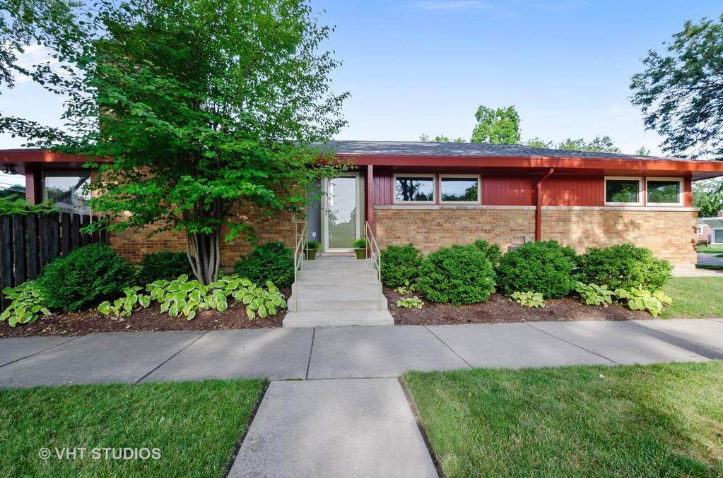 3101 W Chase Avenue Chicago, Illinois 60645 - Image 1