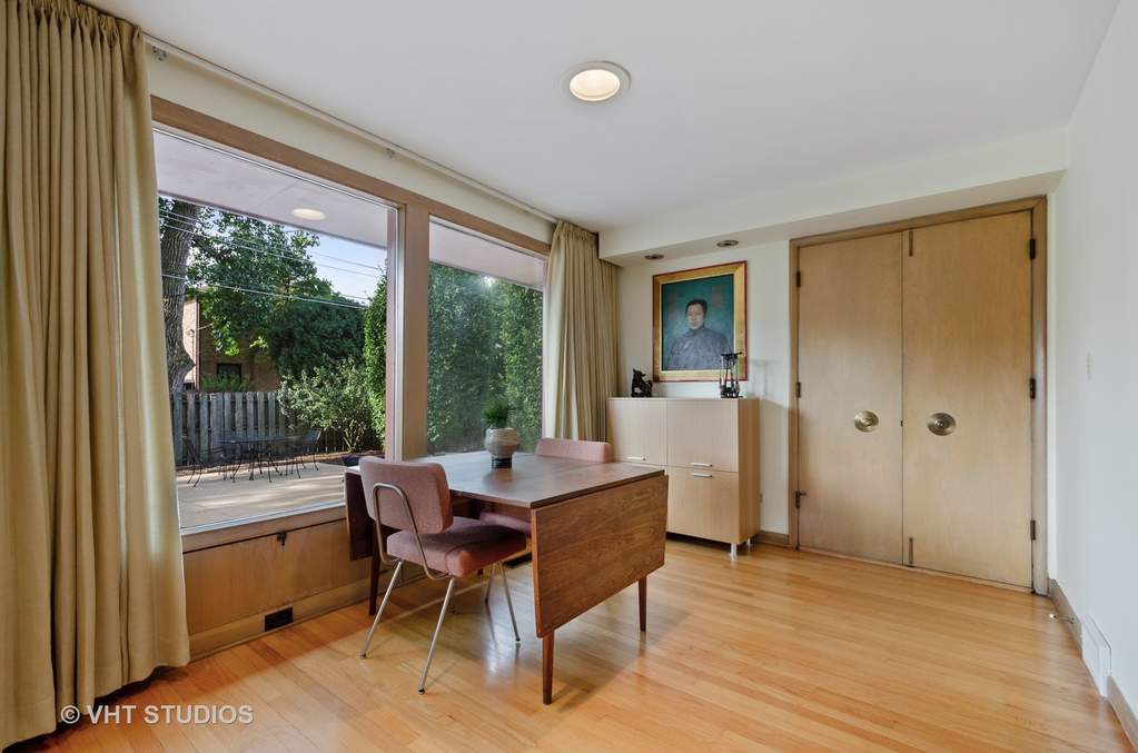 3101 W Chase Avenue Chicago, Illinois 60645 - Image 15