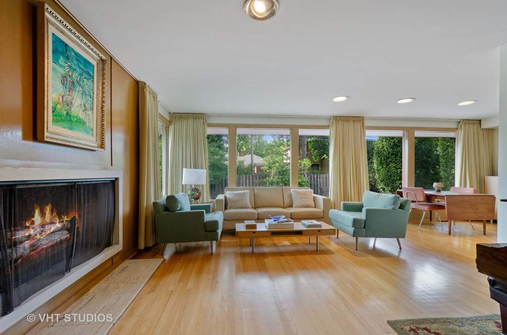3101 W Chase Avenue Chicago, Illinois 60645 - Image 5