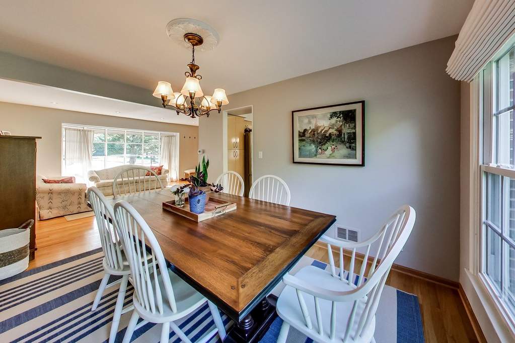 3918 Carousel Drive Northbrook, Illinois 60062 - Image 11